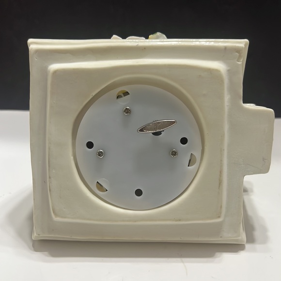 Ceramic Floral Church Music Box, Trinket Box, Jewelry Box - Picture 12 of 13